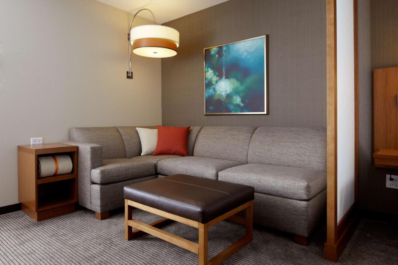 Hyatt Place Indianapolis Fishers Exterior photo